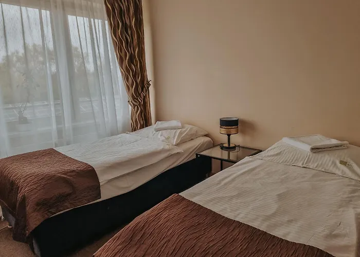 Hotelowe Azyl Han/Misafirhane 3*